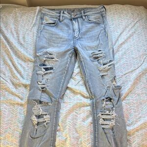American Eagle Outfitters Light Wash Ripped Skinny Jeans
